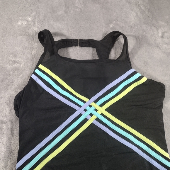 Miraclesuit One Piece Swimsuit Womens Size 16 Black - Picture 2 of 8